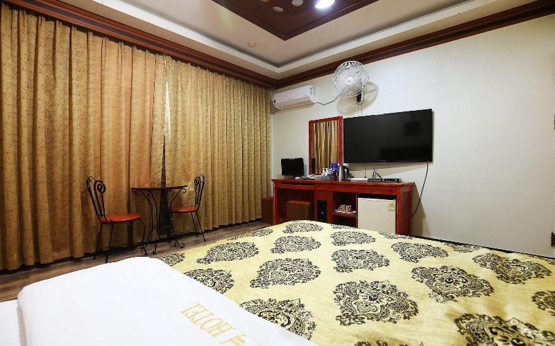 Nonsan Titanic Motel image