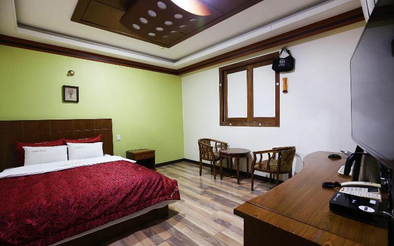 Nonsan Titanic Motel image