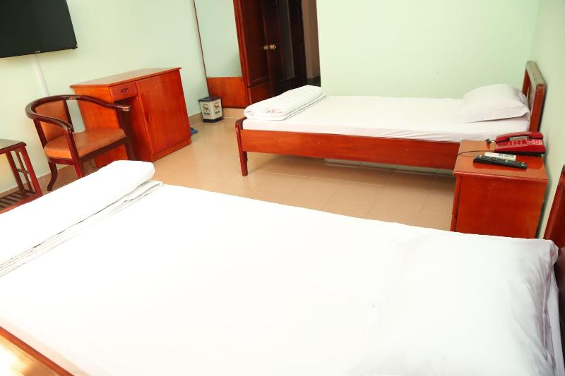 Phu Gia Hotel image