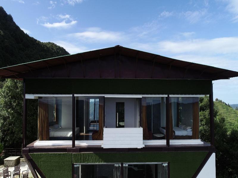 Aamari Resort image