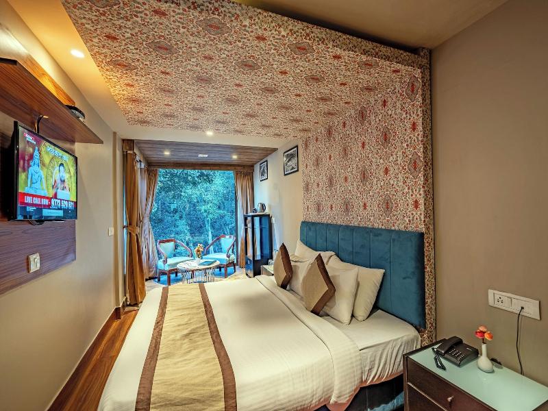 Aamari Resort image