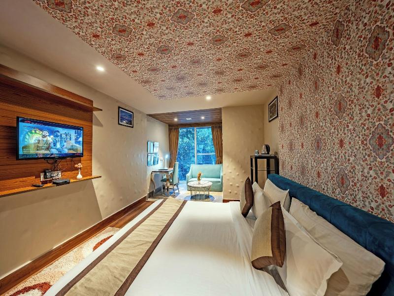 Aamari Resort image