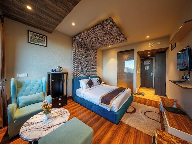 Aamari Resort image