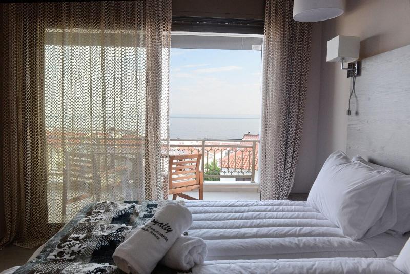 Royalty Suites Loft image