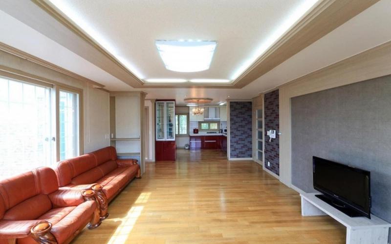 Eulwangri Q House Pension image