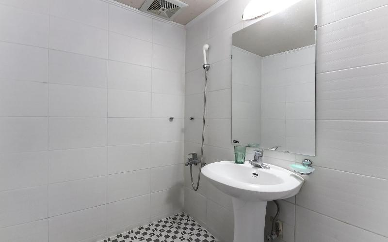 Buan Gyeokpo Chaeseok Resotel Oakville image