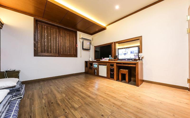 Gyeryong Hotel Venus image