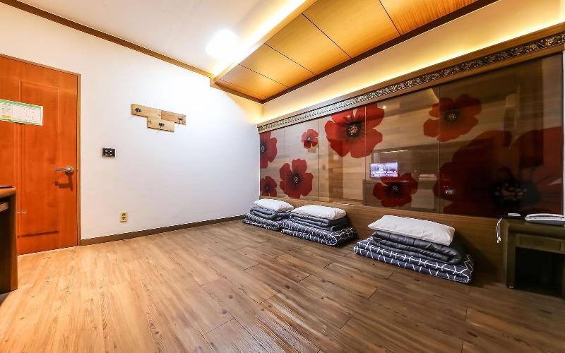 Gyeryong Hotel Venus image