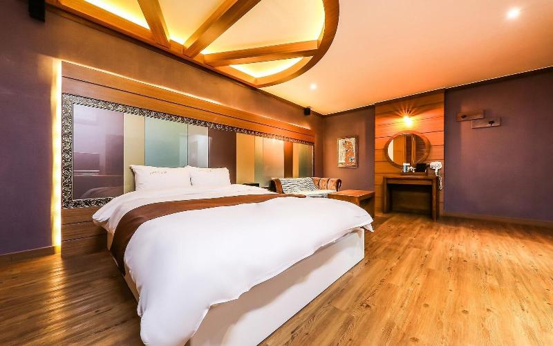 Gyeryong Hotel Venus image