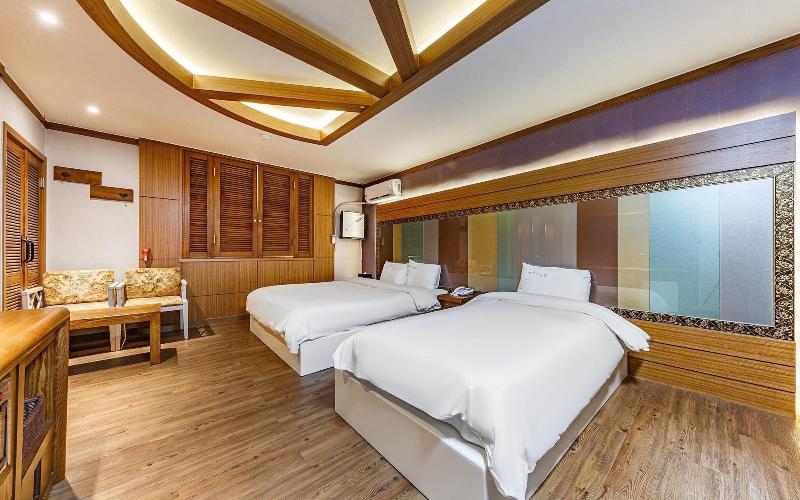 Gyeryong Hotel Venus image