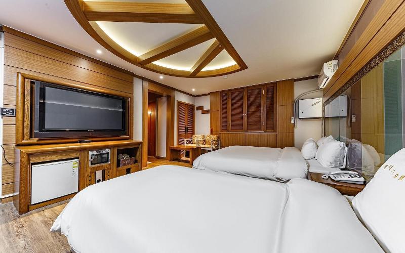 Gyeryong Hotel Venus image