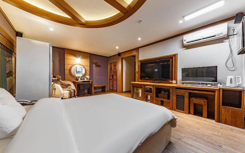 Gyeryong Hotel Venus image