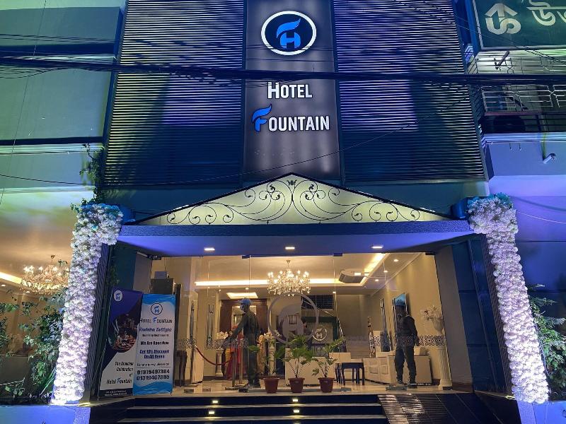 Hotel Fountain image
