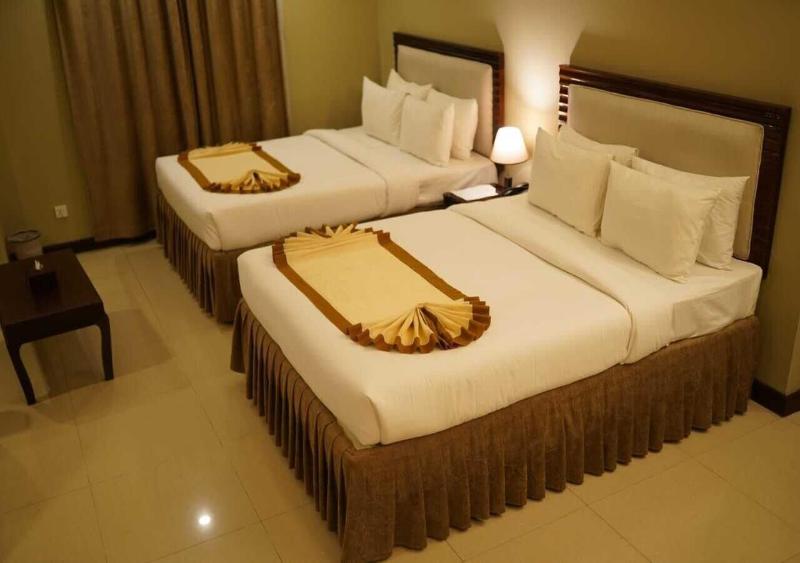 Hotel Fountain image