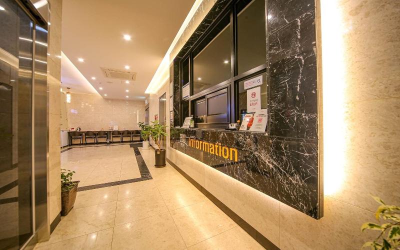 Wanju Grand Hotel image