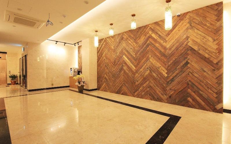 Wanju Grand Hotel image
