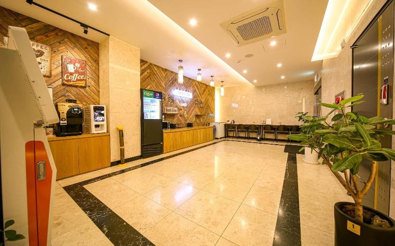Wanju Grand Hotel image