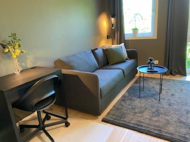 Magnolia House image