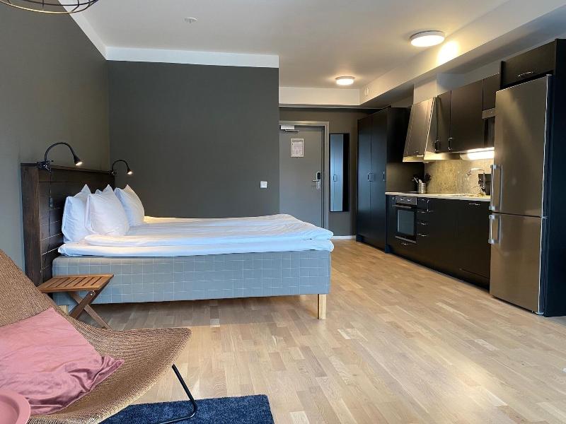 Magnolia House image