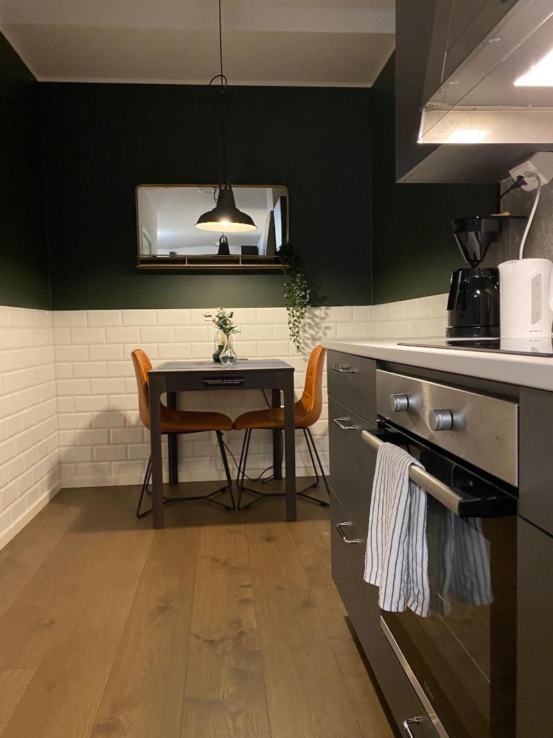 Magnolia House image