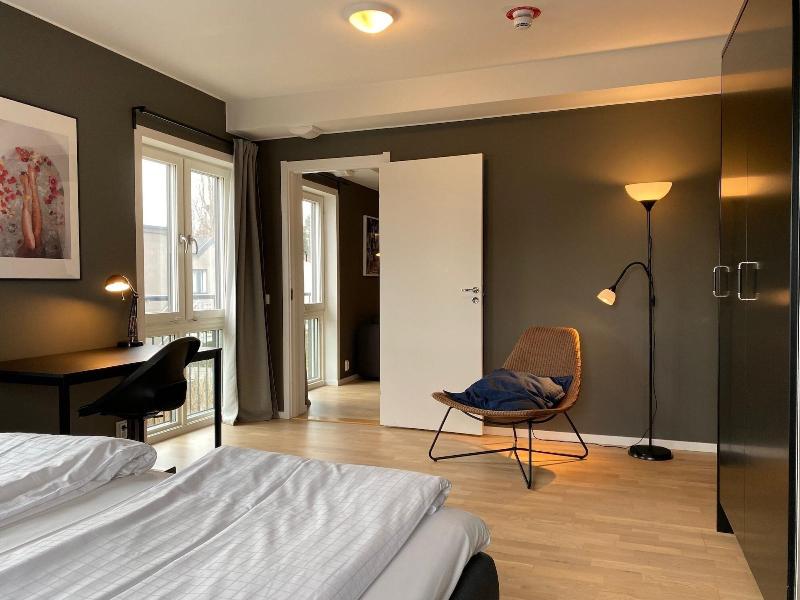 Magnolia House image