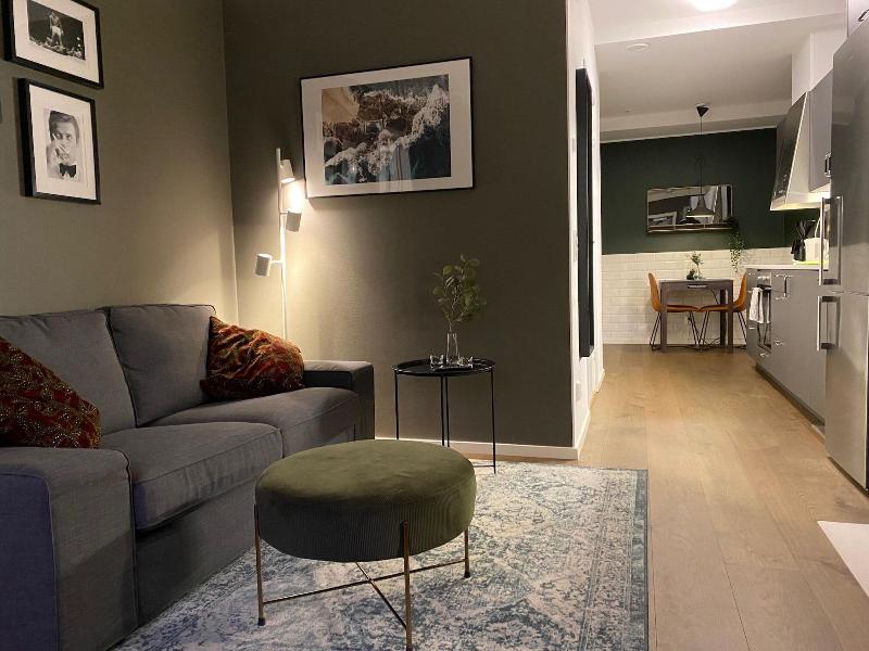 Magnolia House image