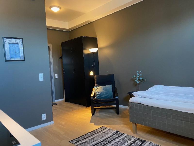 Magnolia House image