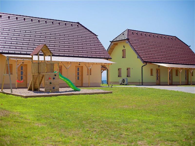 Apartments Lovrec image
