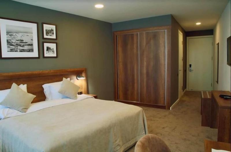 Yacht club hotel image