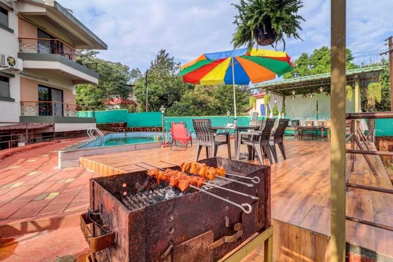 Mahinder Inn