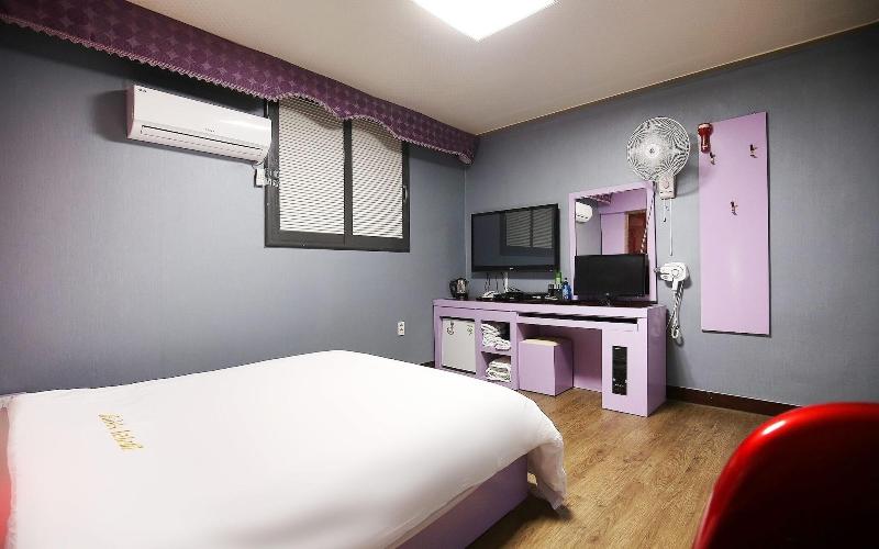 Jeungpyeong Gallery Self Check-in Motel image