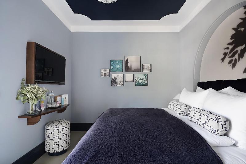 numa l Maximilian Rooms image