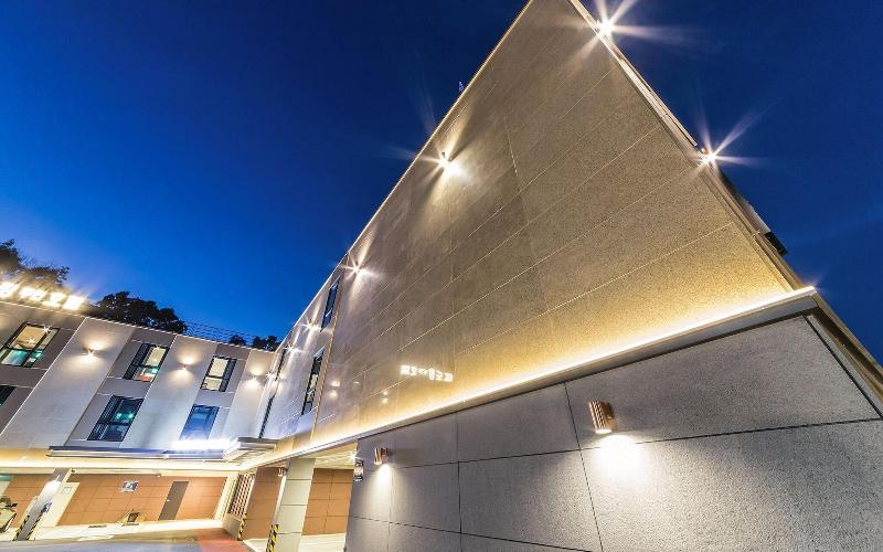 Gimpo Docking Hotel image