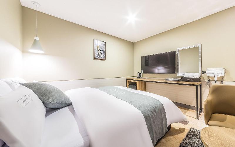 Gimpo Docking Hotel image