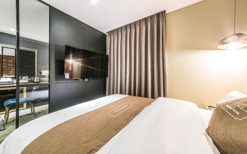 Gimpo Docking Hotel image