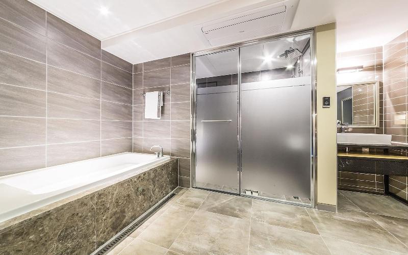 Gimpo Docking Hotel image