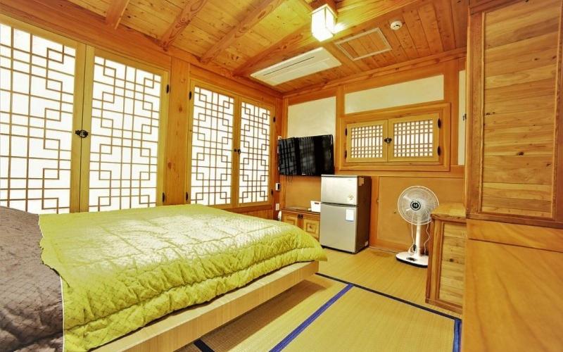 Seogwipo Wemegoong Pension — photo 12