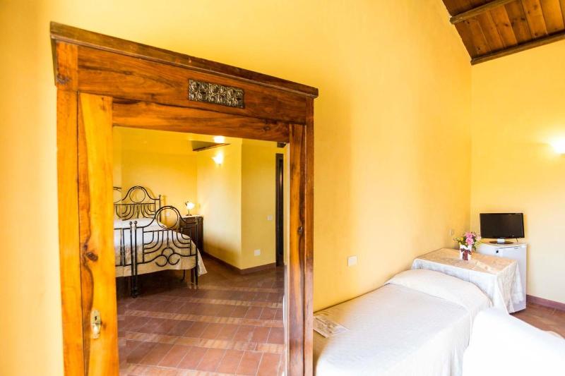 Feudo di Villa Anticaglia image