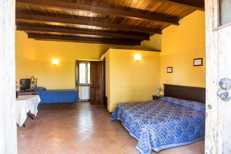 Feudo di Villa Anticaglia image