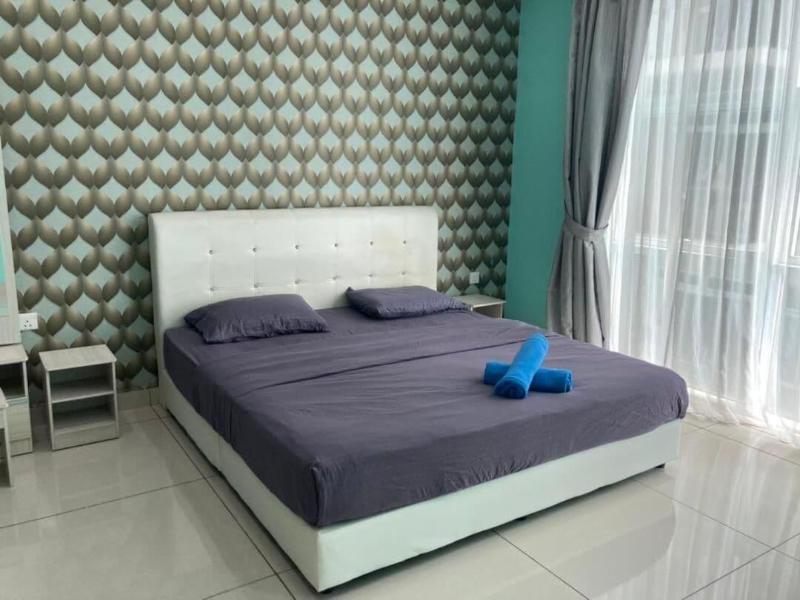 JB City Shopping Mall Apartment image