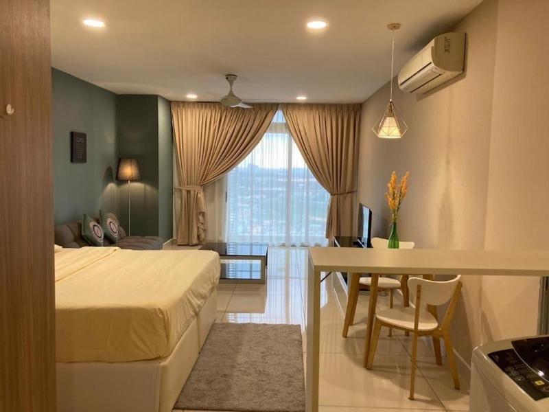 JB City Shopping Mall Apartment image