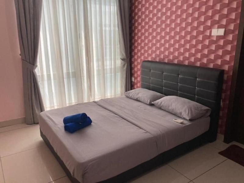 JB City Shopping Mall Apartment image