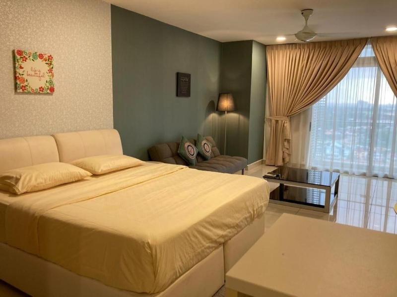 JB City Shopping Mall Apartment image