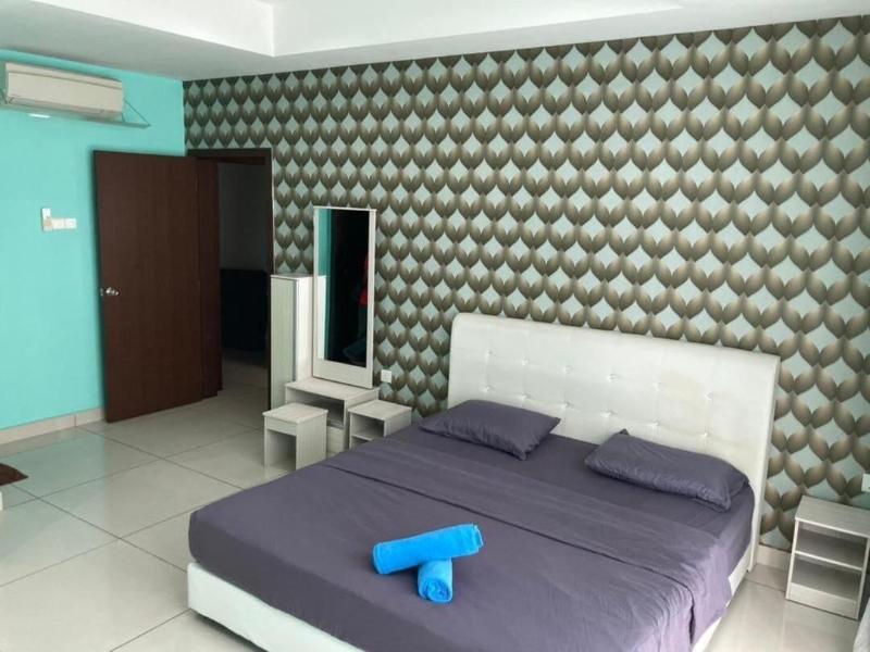 JB City Shopping Mall Apartment image