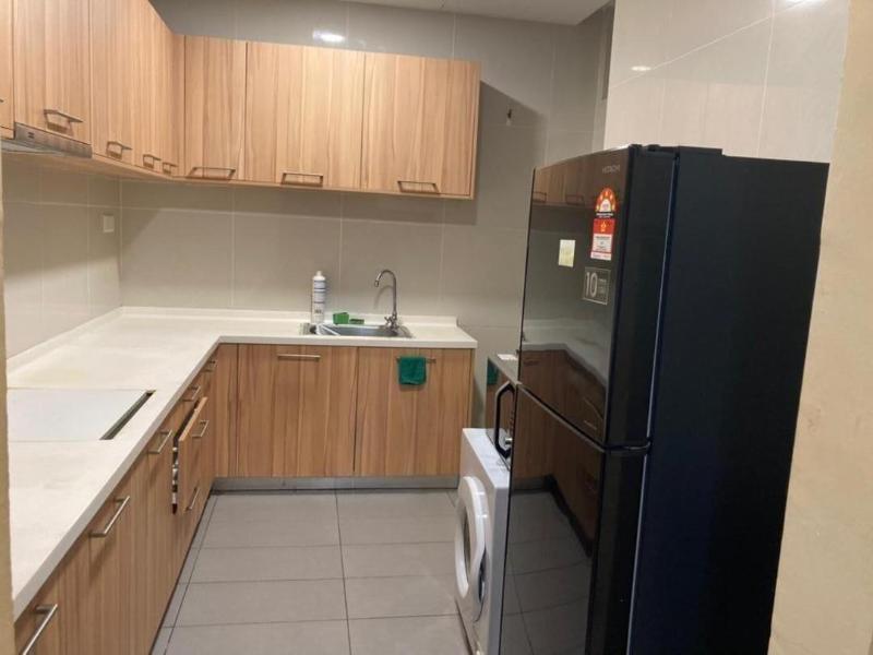 JB City Shopping Mall Apartment image