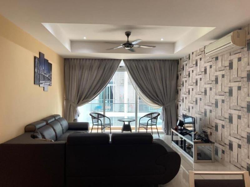JB City Shopping Mall Apartment image