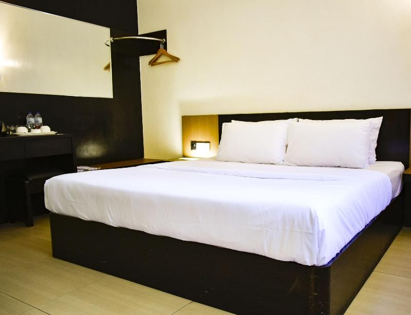 Streetview Hotel image