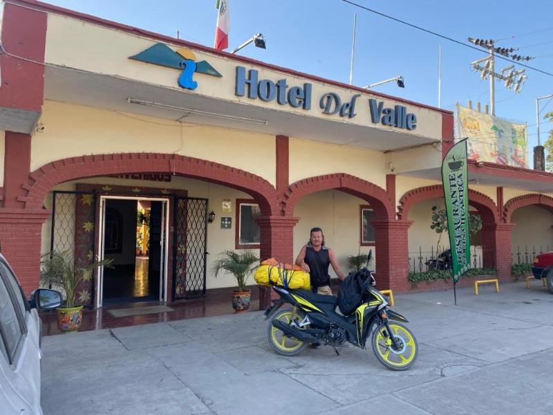 Hotel del Valle image