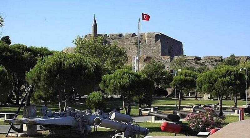 Yurdakul Hotel — exterior view