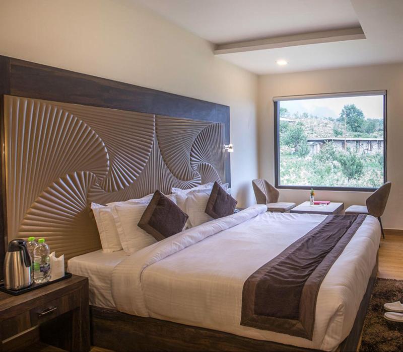 Vue Magique Resorts and Camps image